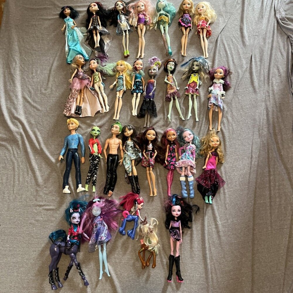 Ever After High & Monster High Doll Lot - 28 Dolls Out of Box OOB RARE HTF